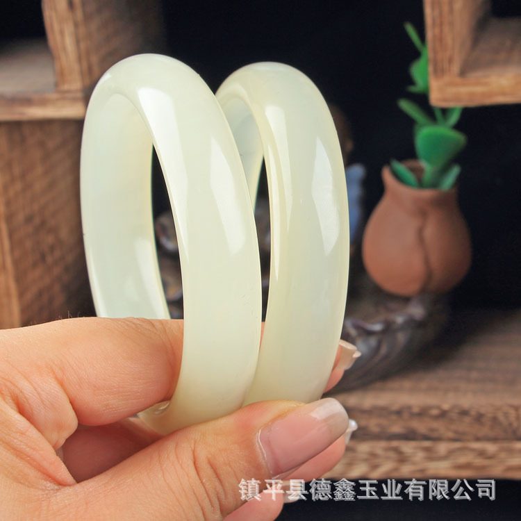 阿富汗白玉青白玉手镯 羊脂白冰丝玉石手镯 女款玉镯